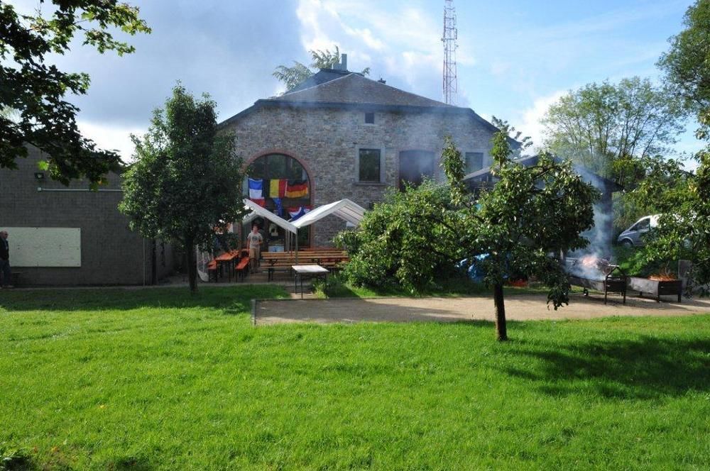 Auberge De Jeunesse De La Roche - Champlon Tenneville المظهر الخارجي الصورة