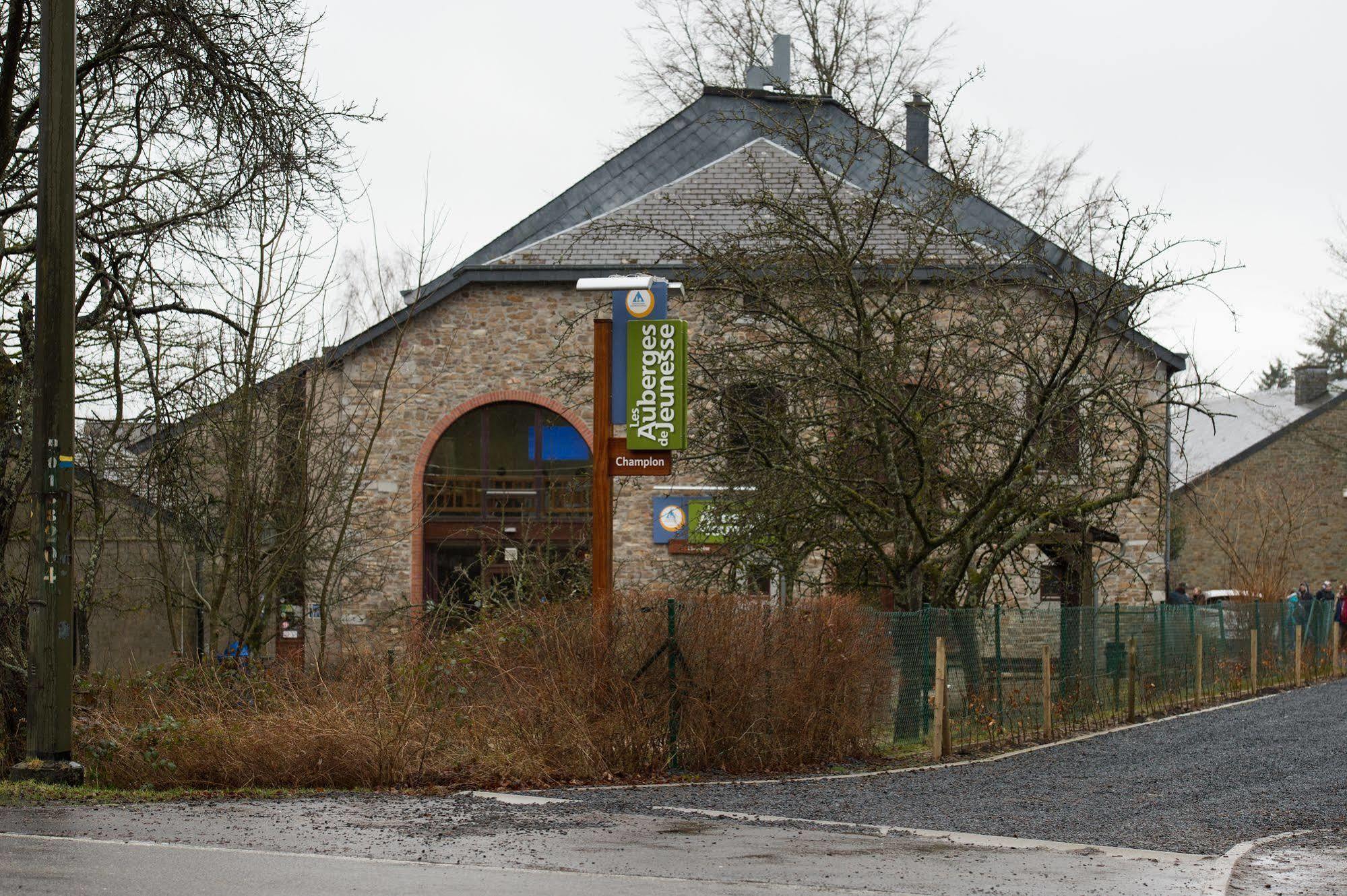 Auberge De Jeunesse De La Roche - Champlon Tenneville المظهر الخارجي الصورة
